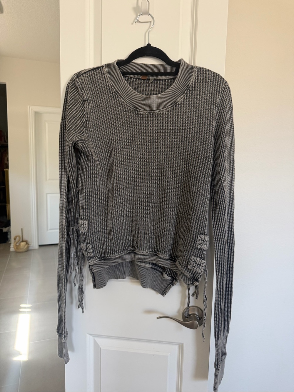 Free people Women's Gray Waffle Knit Long-Sleeve Sweater with Side Tie Detail